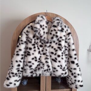 a new day Snow Leopard Black & White Faux Small Cropped Plush Fur Jacket Coat